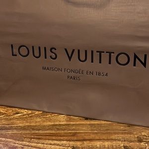 SOLD Set of 3 Louis Vuitton gift bags - new